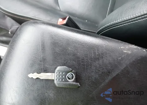 2005 Mercury Mariner из США, поврежденный, VIN 4M2YU56125DJ13088